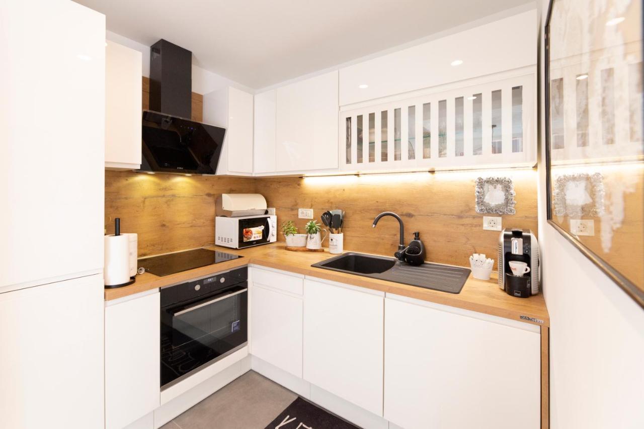 Sonia Apartment Сплит Екстериор снимка